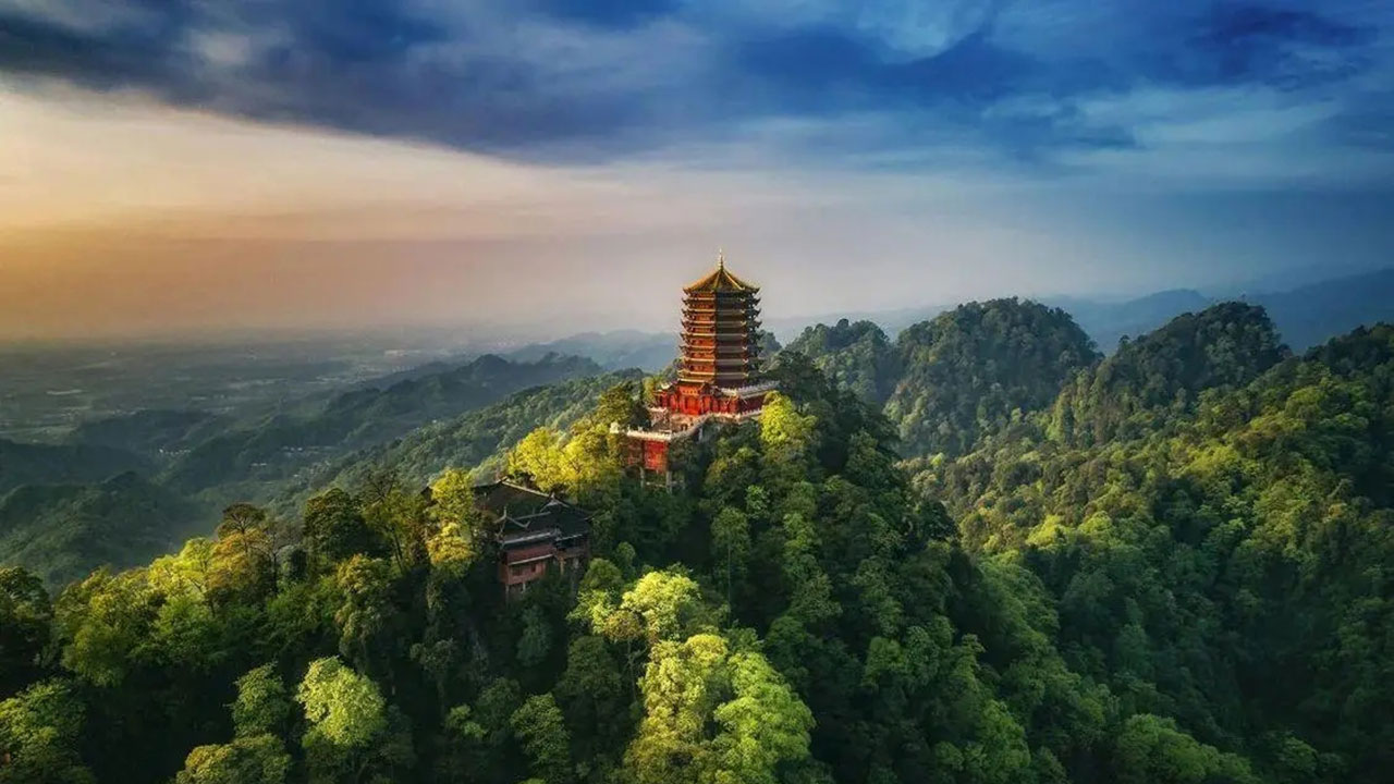 青城山景區(qū) 青城山景區(qū).jpg